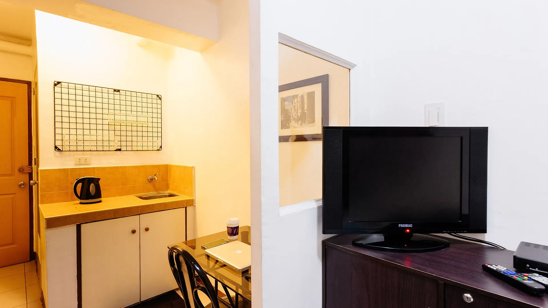 *** Hotel Oyo 882 City Stay Inns Makati City Hall Mandaluyong Filippinerne